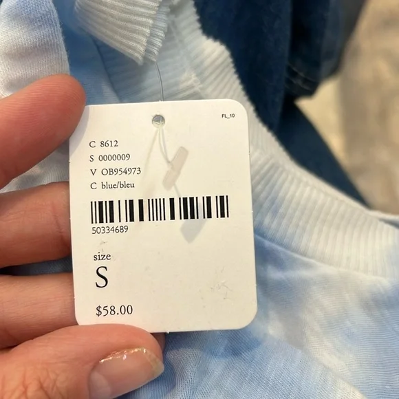 Free People Movement dance Blue and White Tie-Dye Muscle Tee size small. NWT! - Picture 10 of 11